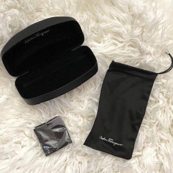 Salvatorre Ferragamo Eyeglass Case & Dust Bag - Picture 1 of 7